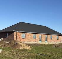 Haus zum Kaufen in Böklund 450.000,00 € 170 m²