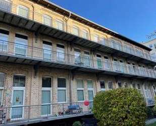 Wohnung zum Mieten in Halle 290,00 € 25 m²