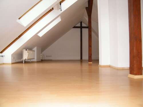 Foto - Wohnung zum Mieten in Chemnitz 429,00 € 72.2 m²