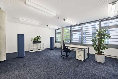 Foto - Büro in Ismaning 585,00 € 29 m²