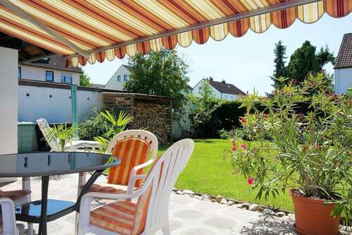 Foto - Haus zum Mieten in Eckental 1.590,00 € 150 m²