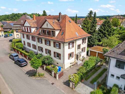 Foto - Haus zum Kaufen in Kenzingen 650.000,00 € 238 m²