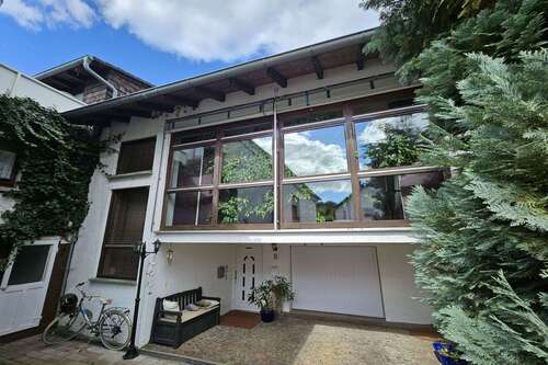 Foto - Haus zum Kaufen in Biebergemünd 399.000,00 € 209 m²