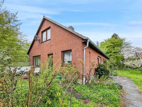 Foto - Haus zum Kaufen in Lüneburg 390.000,00 € 110.57 m²