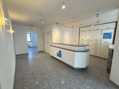 Foto - Büro in Moers 890,00 € 115 m² - 890,00&nbsp;EUR Kaltmiete, ca.&nbsp; 115,00&nbsp;m&sup2;