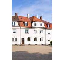 Haus zum Kaufen in Hof 280.000,00 € 289 m²