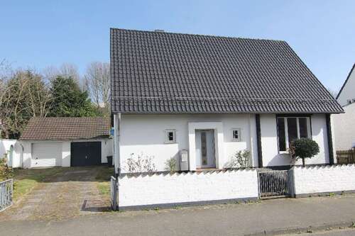 Foto - Haus zum Kaufen in Düsseldorf 1.550.000,00 € 120 m²