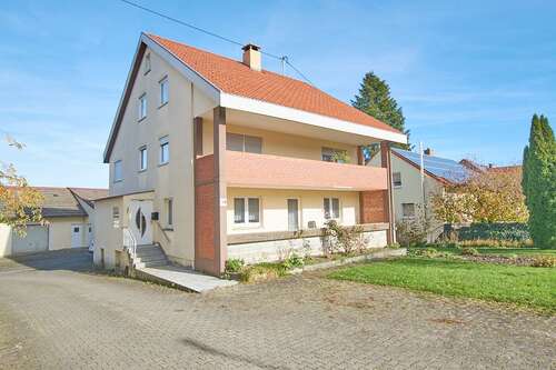 Foto - Haus zum Kaufen in Ehingen 350.000,00 € 256 m²