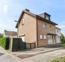 Haus zum Kaufen in Salzkotten 349.000,00 € 180 m²