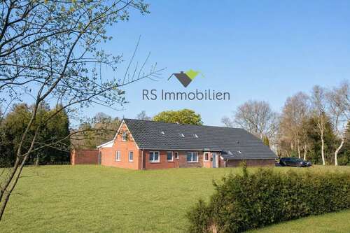 Foto - Haus zum Kaufen in Blomberg 299.990,00 € 141 m²