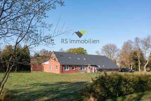 Foto - Haus zum Kaufen in Blomberg 299.990,00 € 141 m²