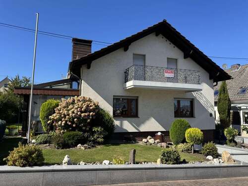 Foto - Haus zum Kaufen in Mogendorf 399.000,00 € 229 m²