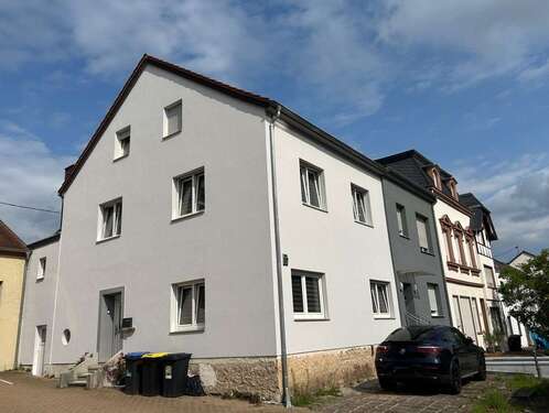 Foto - Haus zum Kaufen in Saarlouis Lisdorf 300.000,00 € 227 m²