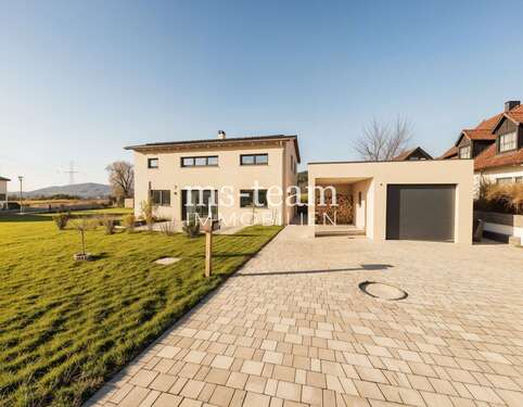 Foto - Haus zum Kaufen in Leinburg 825.000,00 € 152.97 m²