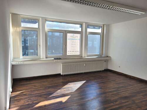 Foto - Wohnung zum Mieten in Duisburg 700,00 € 100 m²