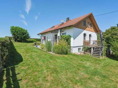 Foto - Haus zum Kaufen in Wertingen 599.000,00 € 198.37 m²