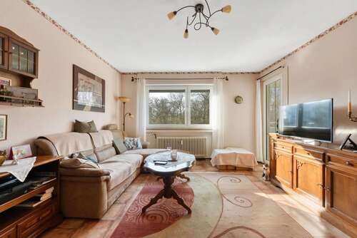 Foto - Wohnung zum Kaufen in Stuttgart-Mönchfeld 240.000,00 € 71 m²