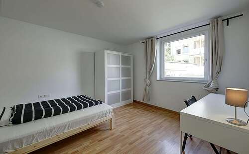 Foto - WG-Zimmer in Stuttgart 435,00 € 13 m²