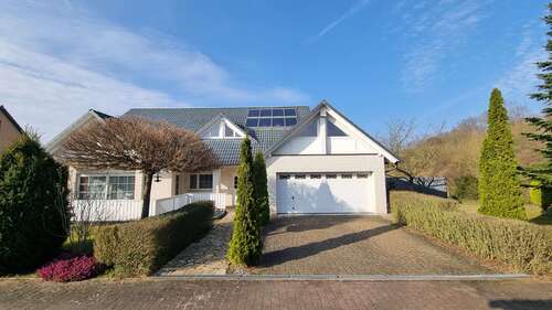 Foto - Haus zum Kaufen in Wolfsburg 559.000,00 € 195 m²