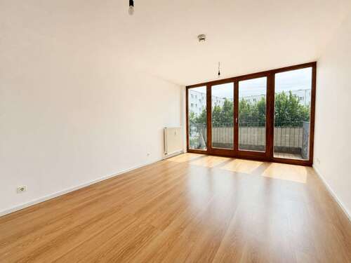 Foto - Wohnung zum Mieten in Velten 950,00 € 82 m²