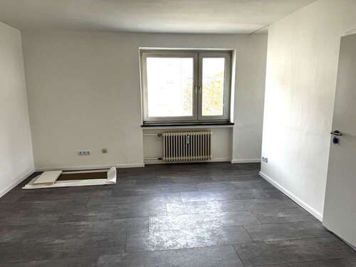 Foto - Wohnung zum Mieten in München Moosach 895,00 € 35.97 m²