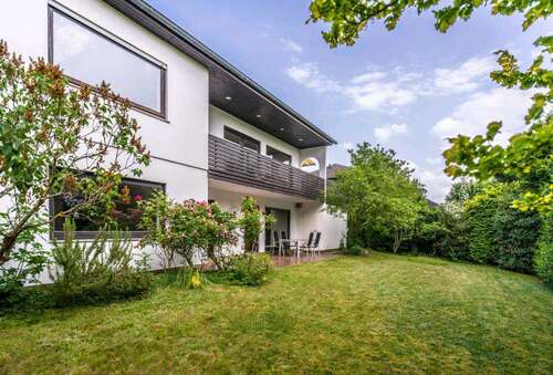Foto - Haus zum Kaufen in Schlangenbad 635.000,00 € 277 m²