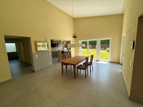 Foto - Wohnung zum Mieten in Weil im Schönbuch 1.880,00 € 144 m²