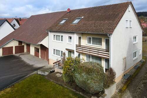 Foto - Haus zum Kaufen in Langenenslingen-Andelfingen 355.000,00 € 278.08 m²