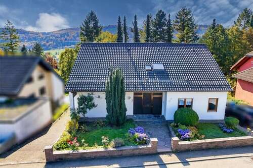 Foto - Haus zum Kaufen in Burladingen 458.000,00 € 340 m²