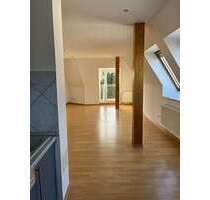 Wohnung zum Kaufen in Zwickau 140.000,00 € 84.4 m²