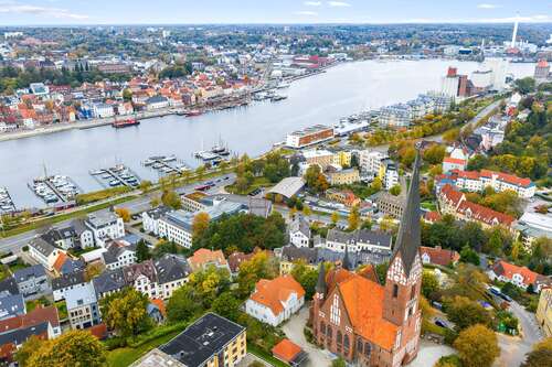 Foto - Haus zum Kaufen in Flensburg 639.000,00 € 215 m²