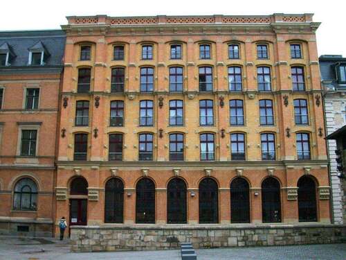 Foto - Wohnung zum Kaufen in Halle 185.000,00 € 76 m²