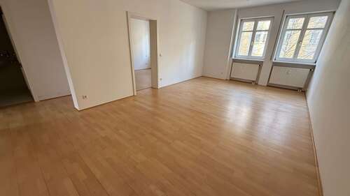 Foto - Wohnung zum Mieten in Chemnitz 315,00 € 63 m²
