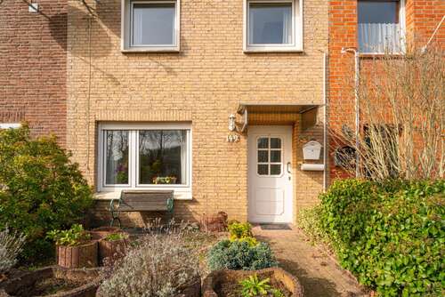 Foto - Haus zum Kaufen in Emmerich am Rhein 159.000,00 € 107.2 m²