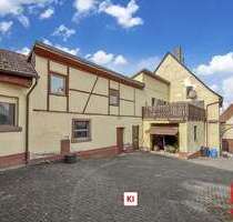 Haus zum Kaufen in Kitzingen 299.000,00 € 201 m²
