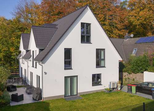 Foto - Haus zum Kaufen in Halstenbek 478.800,00 € 120.1 m²