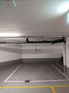 Foto - Garage zu vermieten in Frankfurt am Main 230,00 €