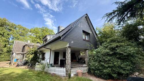 Foto - Haus zum Kaufen in Moorrege 650.000,00 € 242 m²