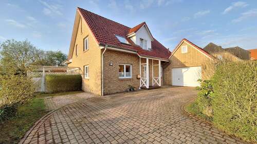Foto - Haus zum Kaufen in Heide 545.000,00 € 202 m²