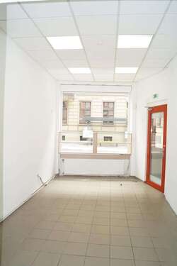 Foto - Einzelhandel in Halle S. 600,00 € 18.9 m²