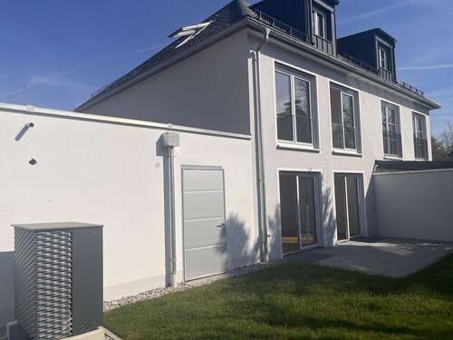 Foto - Haus zum Kaufen in Germering 1.380.000,00 € 158 m²