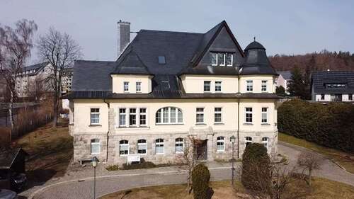 Foto - Haus zum Kaufen in Geyer 990.000,00 € 570 m²