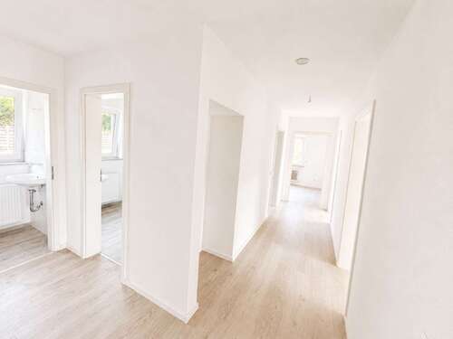 Foto - Wohnung zum Mieten in Tiefenbronn-Mühlhausen 1.090,00 € 87 m²