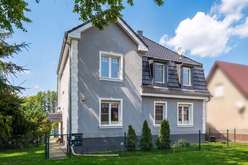 Foto - Haus zum Kaufen in Bestensee 640.000,00 € 200 m²