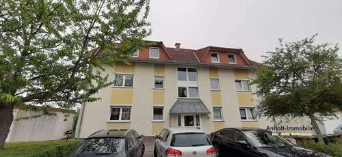 Foto - Wohnung zum Mieten in Roitzsch 370,00 € 46.28 m²