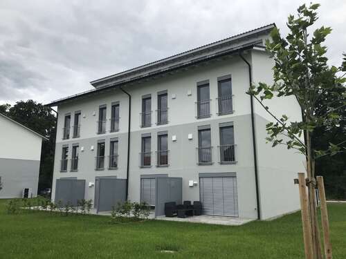 Foto - Wohnung zum Mieten in Freilassing 778,13 € 55.01 m²