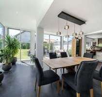 Haus zum Kaufen in Neu-Anspach 850.000,00 € 212 m²