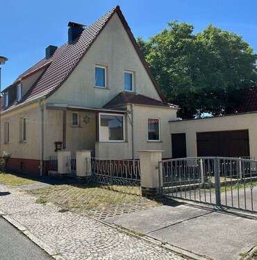 Foto - Haus zum Kaufen in Seeland 89.000,00 € 90 m²