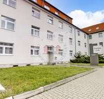 Haus zum Kaufen in Leuna 1.450.000,00 € 835 m²