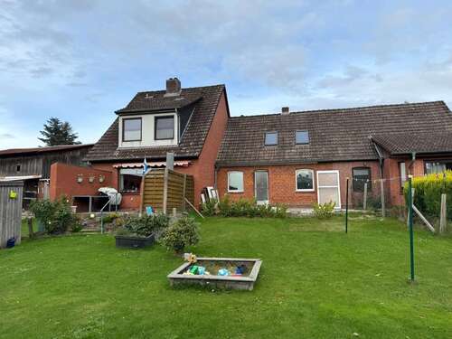 Foto - Haus zum Kaufen in Kollow 230.000,00 € 172 m²